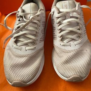 Nike beige sneakers 8.5